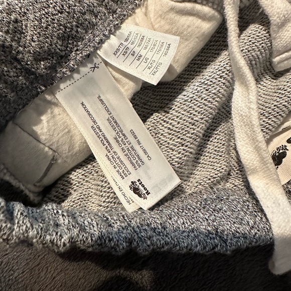 Roots Gray Sweatpants - Size Small - Picture 4 of 4
